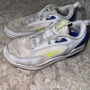 Nike‎ AIR MAX BOLT GS Running Athletic Shoes  Unisex Youth Size 12.5
